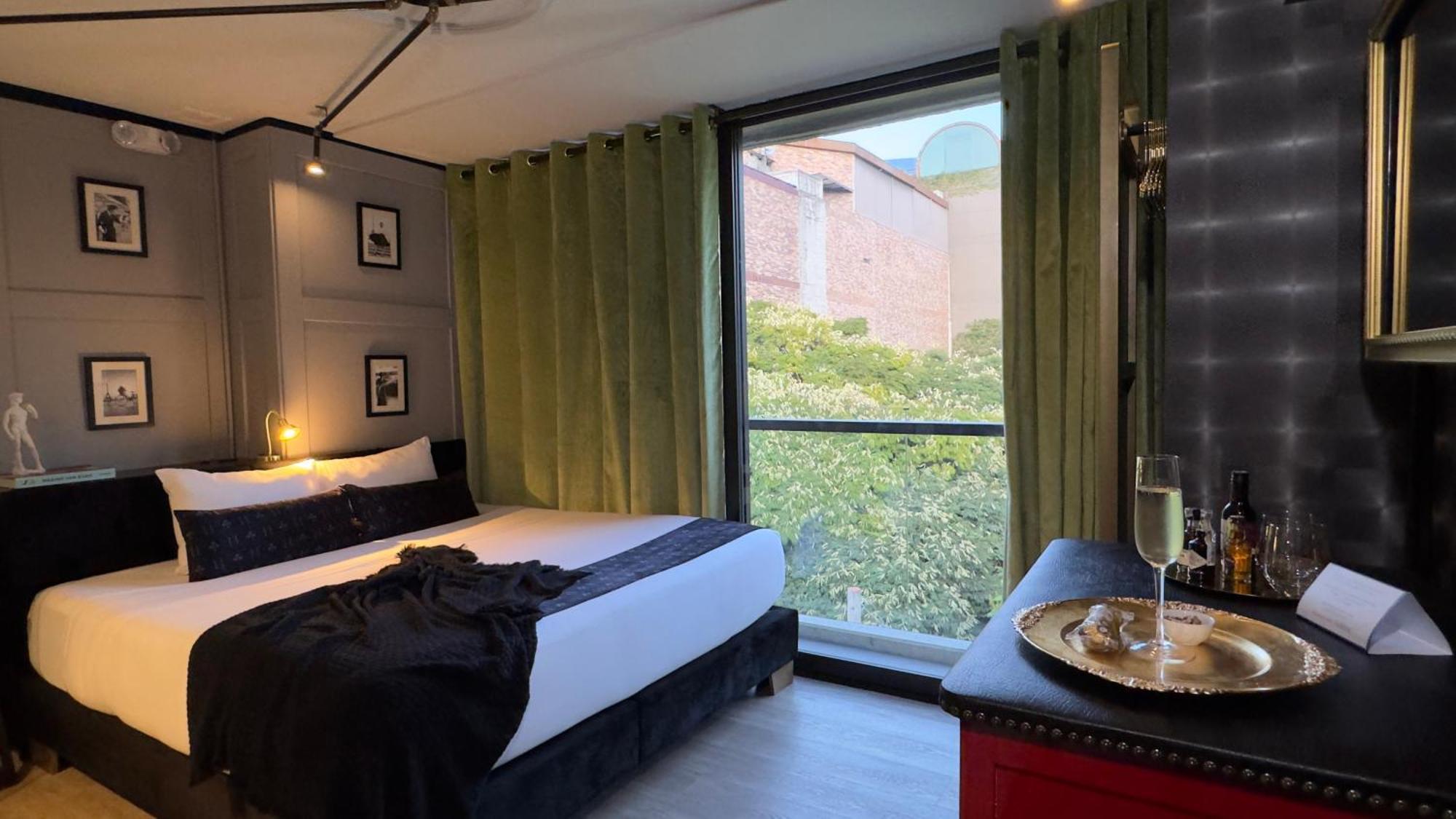 Hotel Helene Medellín Exteriör bild